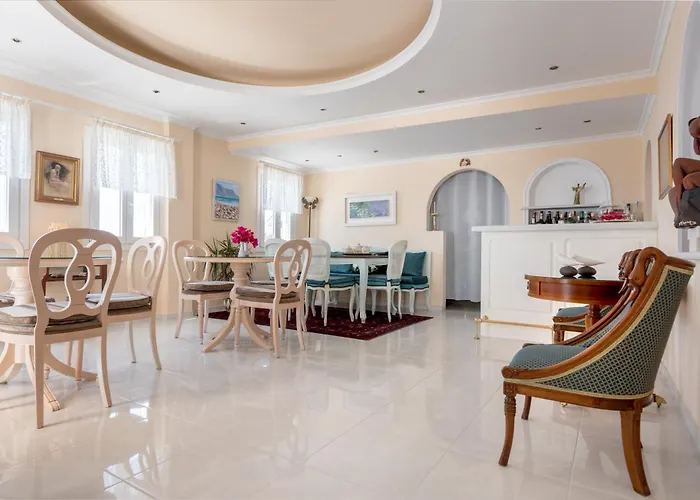 Villa Renos Hotel Fira 